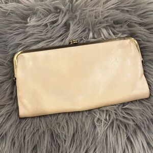 Hobo international Lauren Cream Clutch